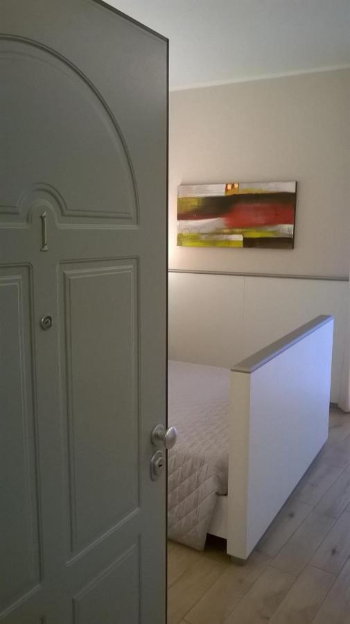 Monolocale Di Via Mameli Apartman Verona Kültér fotó